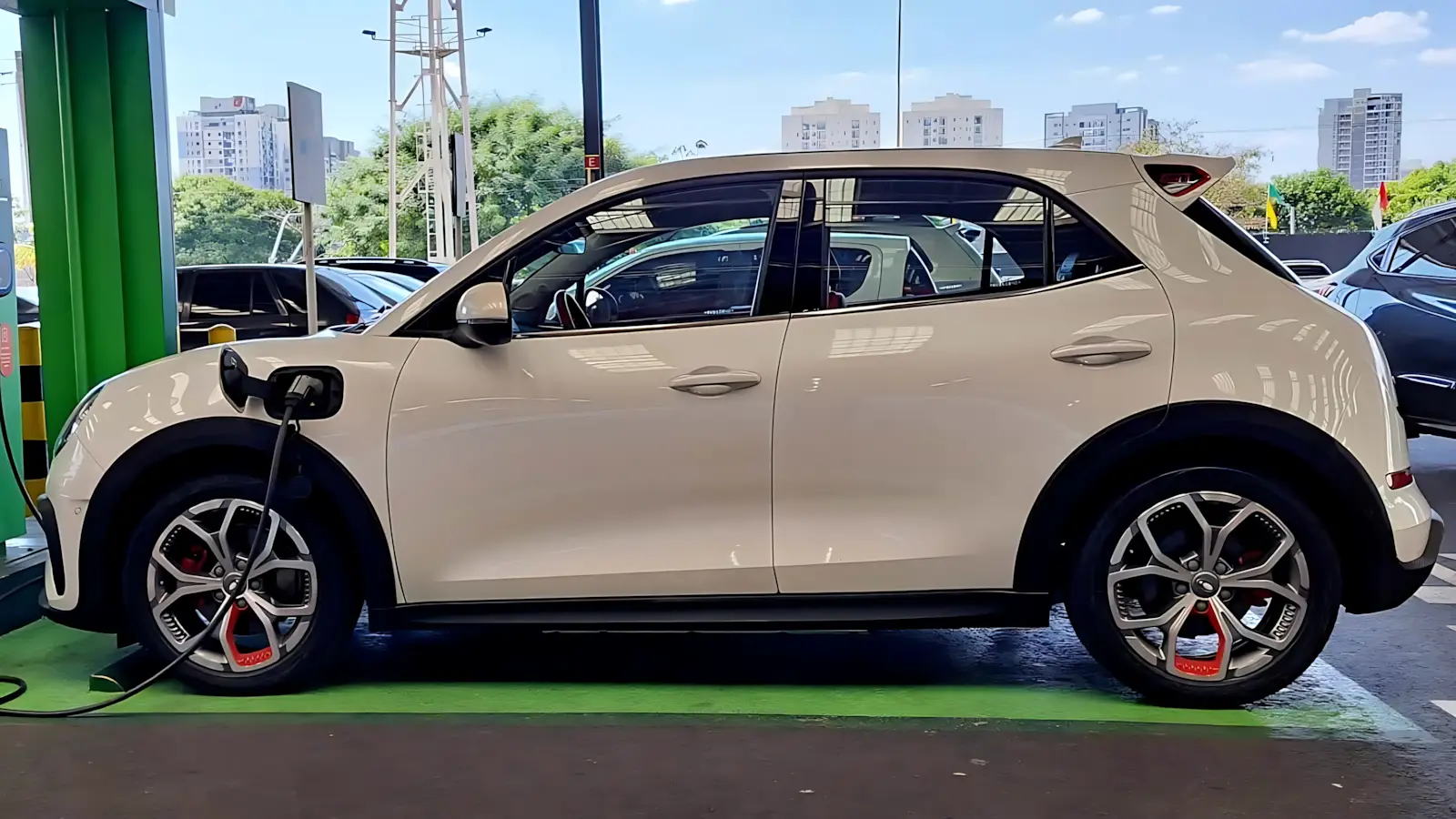 GWM Ora 03 2026: Tudo sobre o novo elétrico com até 295 km de autonomia