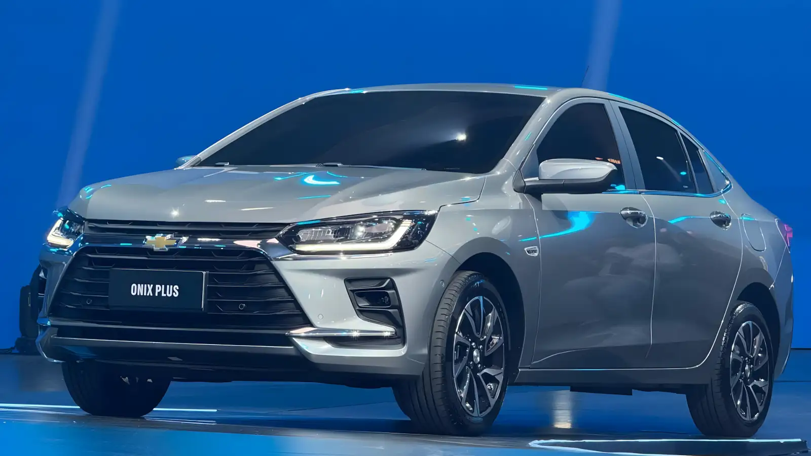 Chevrolet Onix 2026: Preços, ficha técnica e itens de série do hatch atualizado