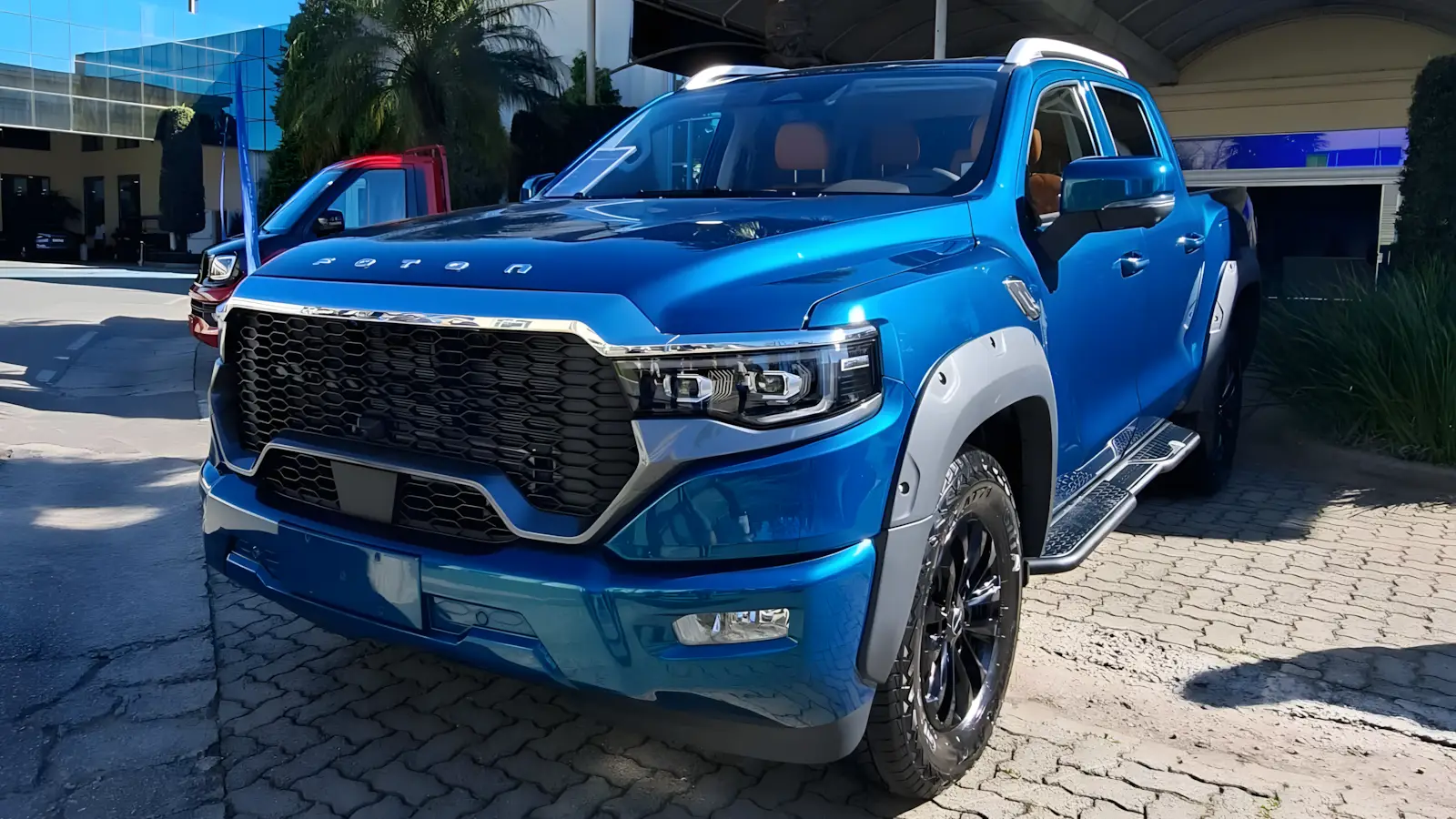 Nova Foton Tunland 2026 chega com versões V7 e V9 para ampliar a briga no segmento das Picapes 4x4