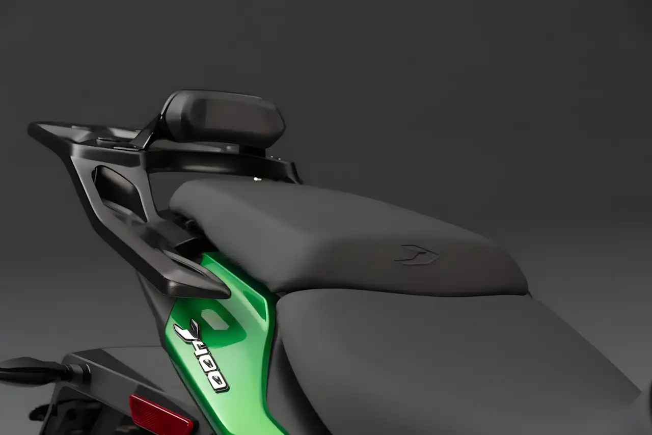 Bajaj Dominar 400 x Himalayan 450: Qual a melhor?