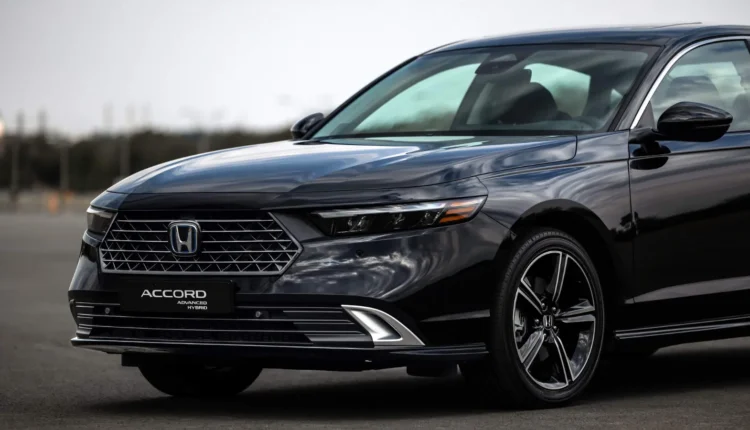 Honda Accord Advanced Hybrid 2026 chega ao Brasil com novo sistema eHEV e motor de 184 cv