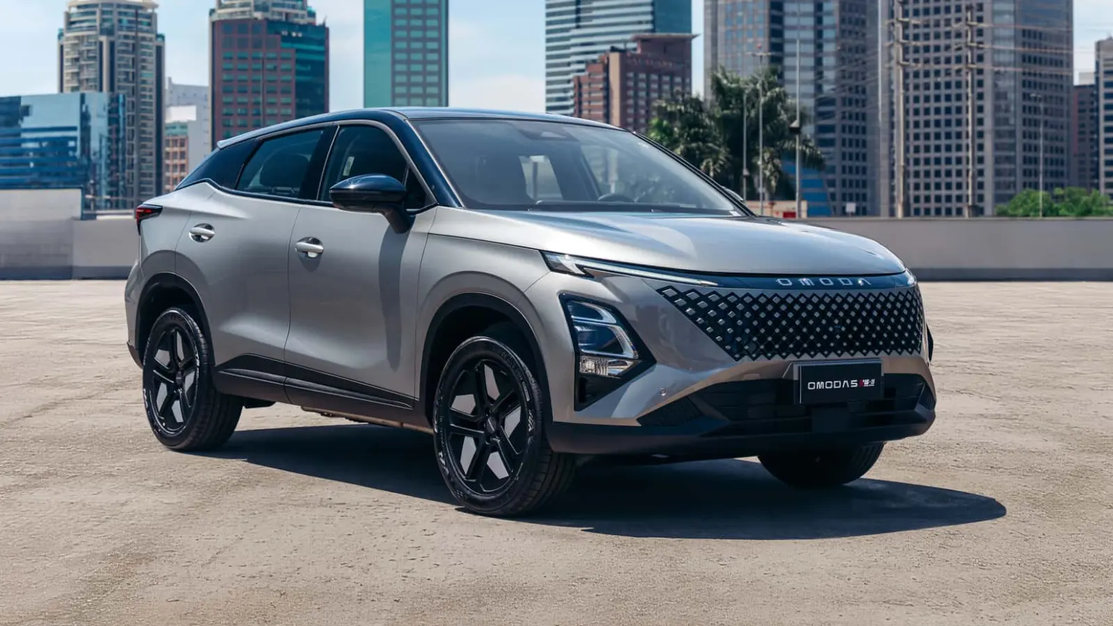 Omoda 5 Híbrido é lançado no Brasil nas versões Luxury e Prestige com até 1.000 km de autonomia