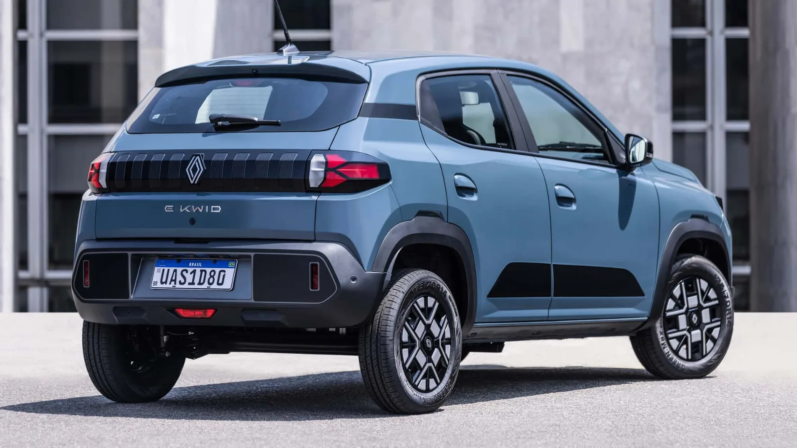 Renault Kwid E-Tech 2026: Mudanças no Visual, ADAS e Preço Mantido