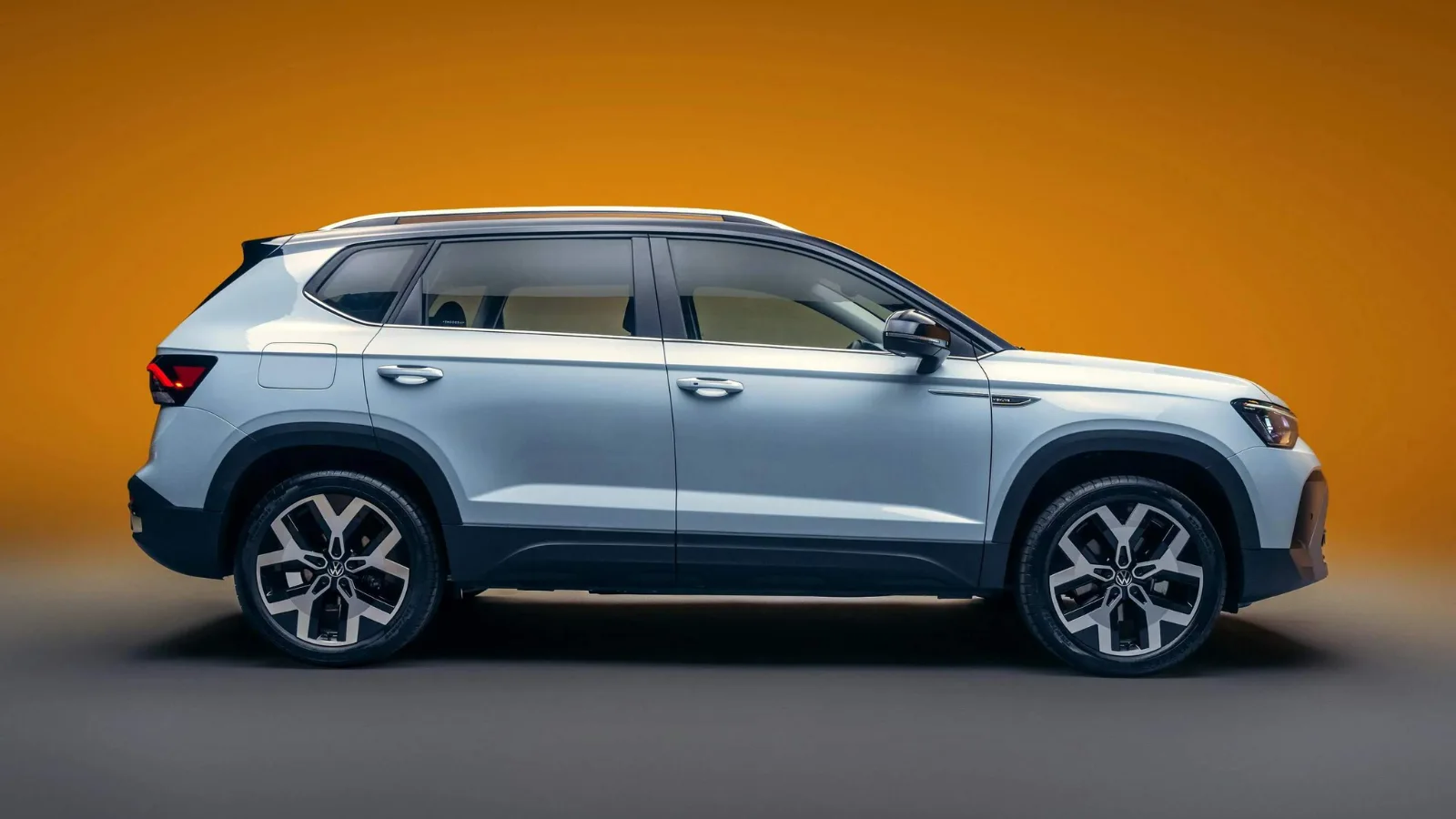 VW Taos 2026 Chega ao Brasil com Novos Recursos: Versões, Mudanças e Fotos