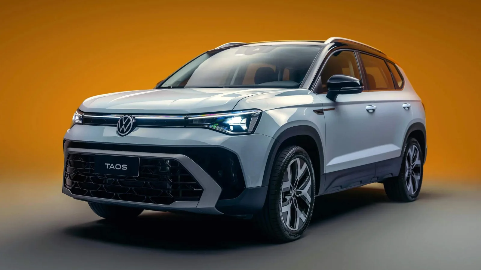 VW Taos 2026 Chega ao Brasil com Novos Recursos: Versões, Mudanças e Fotos