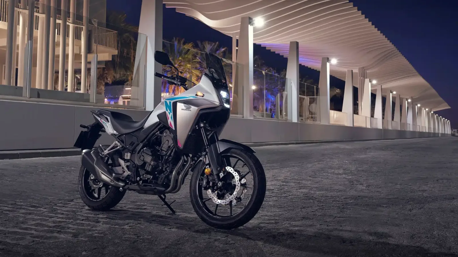 Honda NX 500 2026 é Revelada com Novo Sistema de Embreagem Eletrônica E-Clutch