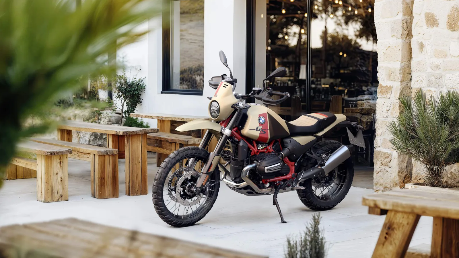 BMW R 12 G/S: Aventureira clássica que chega em 2026 começa a ser fabricada no Brasil