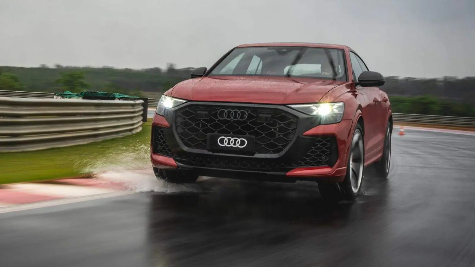 Novo Audi RS Q8 Performance 2026: Preço e Detalhes