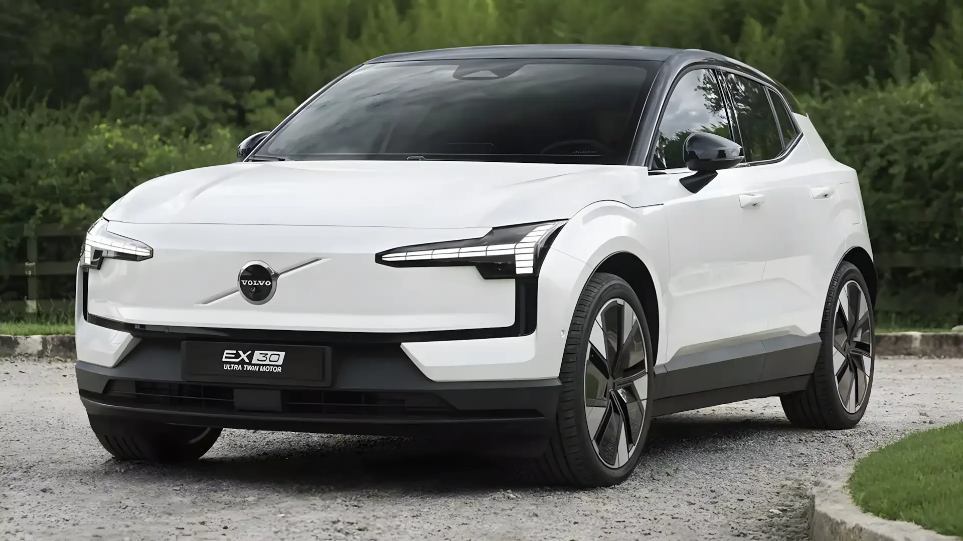 Volvo EX30 Ultra Twin Motor rodas aro 20 design exclusivo