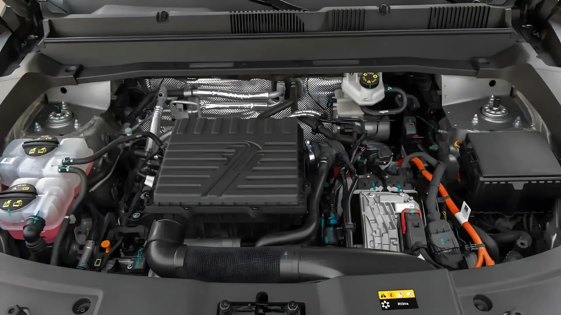 Motor 1.5 turbo do Jetour T1 com sistema híbrido plug-in de 315 cv