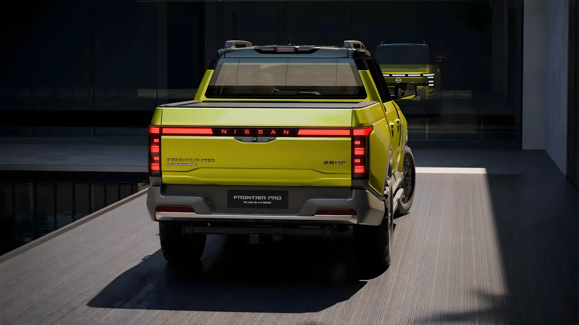 Nissan Frontier h&iacute;brida &eacute; flagrada no Porto de Santos antes de an&uacute;ncio oficial