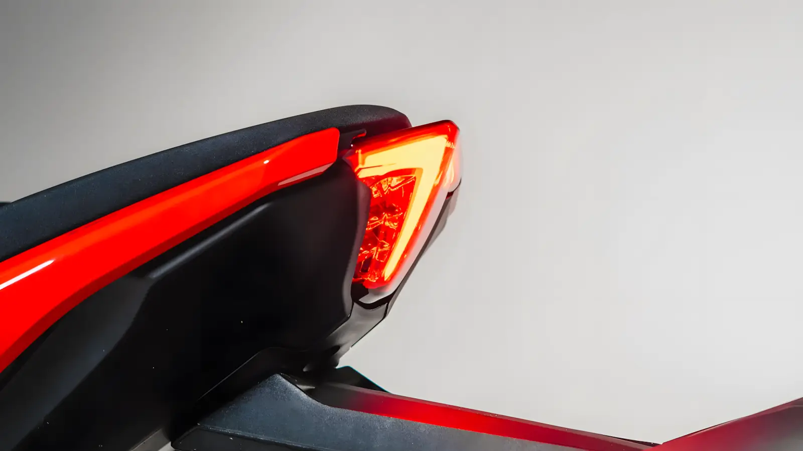 Shineray Sbm 600rc 2026 Lanterna Traseira