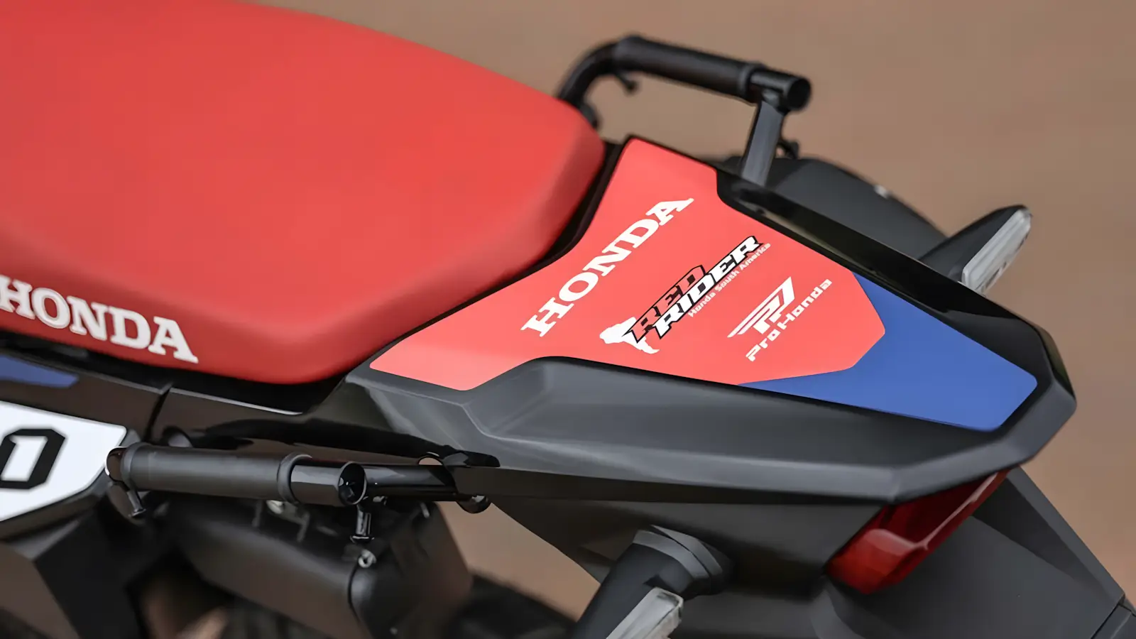 Tornado Special Edition Traseira