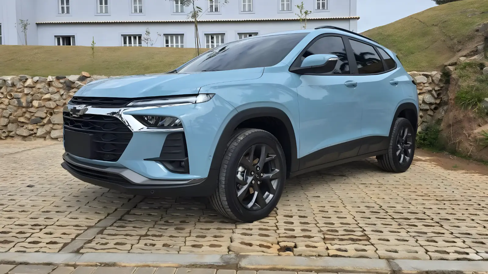 Chevrolet Tracker 2026 nova cor exclusiva Azul Noronha