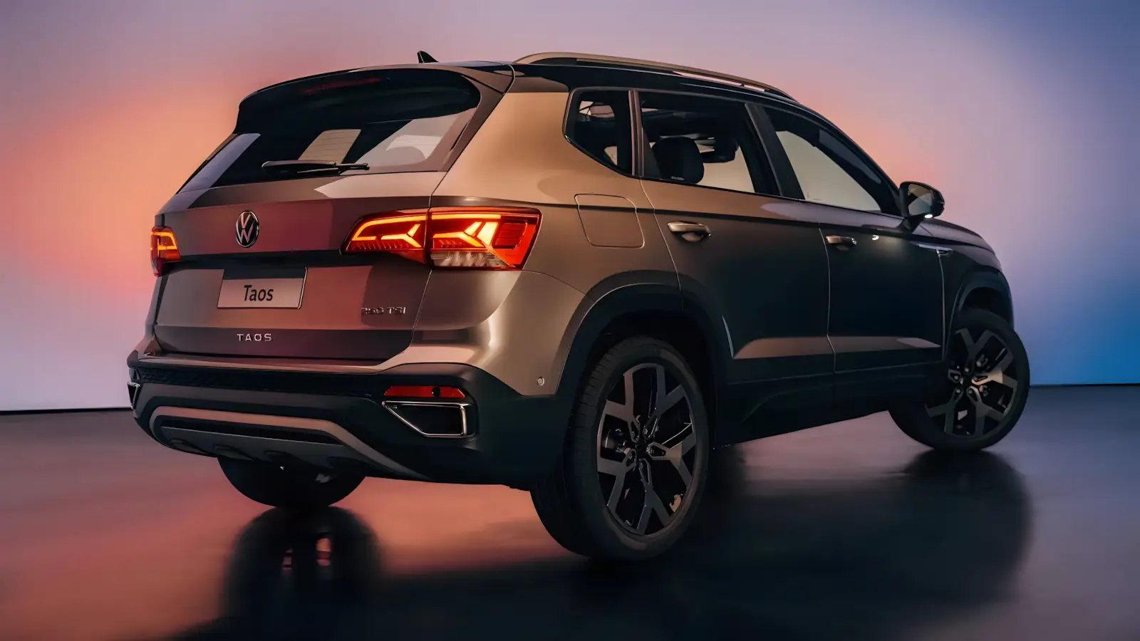 Comparativo de pre&ccedil;o VW Taos Highline vs Nissan Kicks Platinum